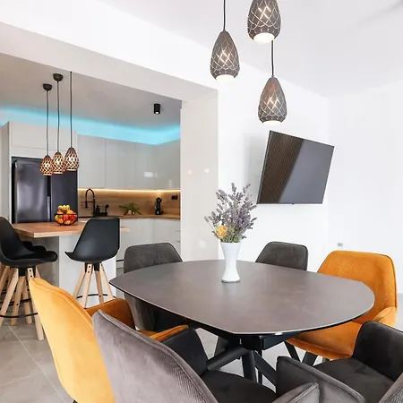 Argola Villa Vrsi