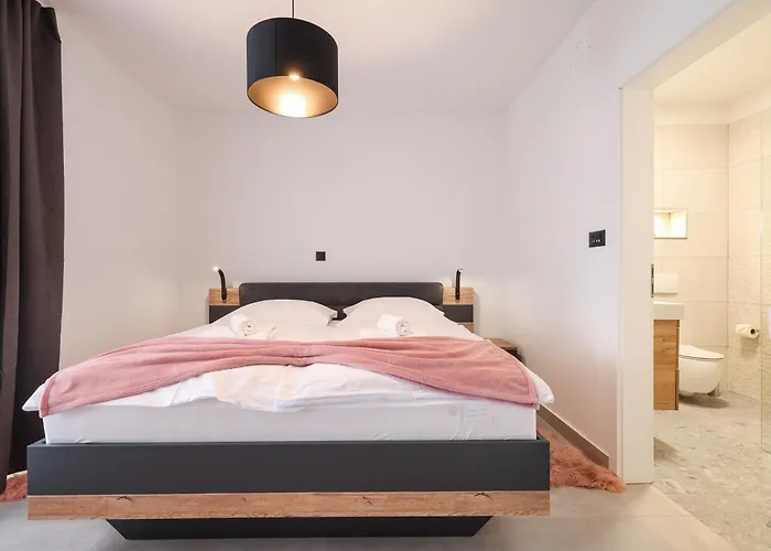 Argola Βίλα Vrsi